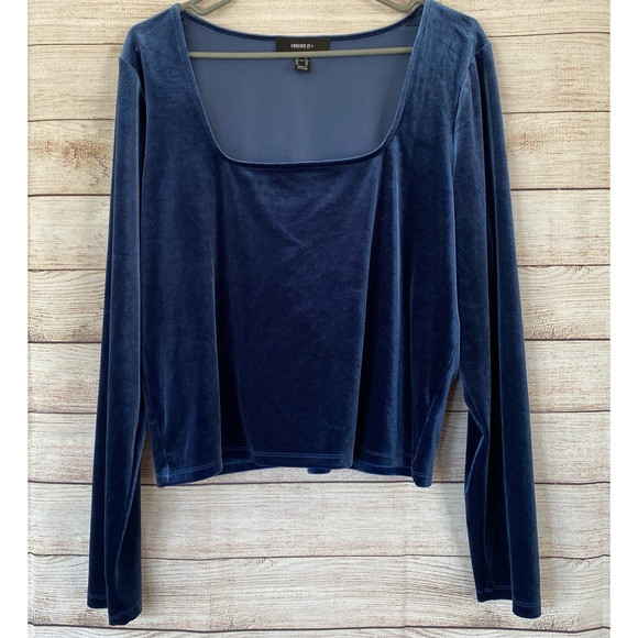 Forever 21 Blue Stretch Velour Scoop Neck Crop Top Long Sleeve Size 2X Plus - Picture 1 of 4